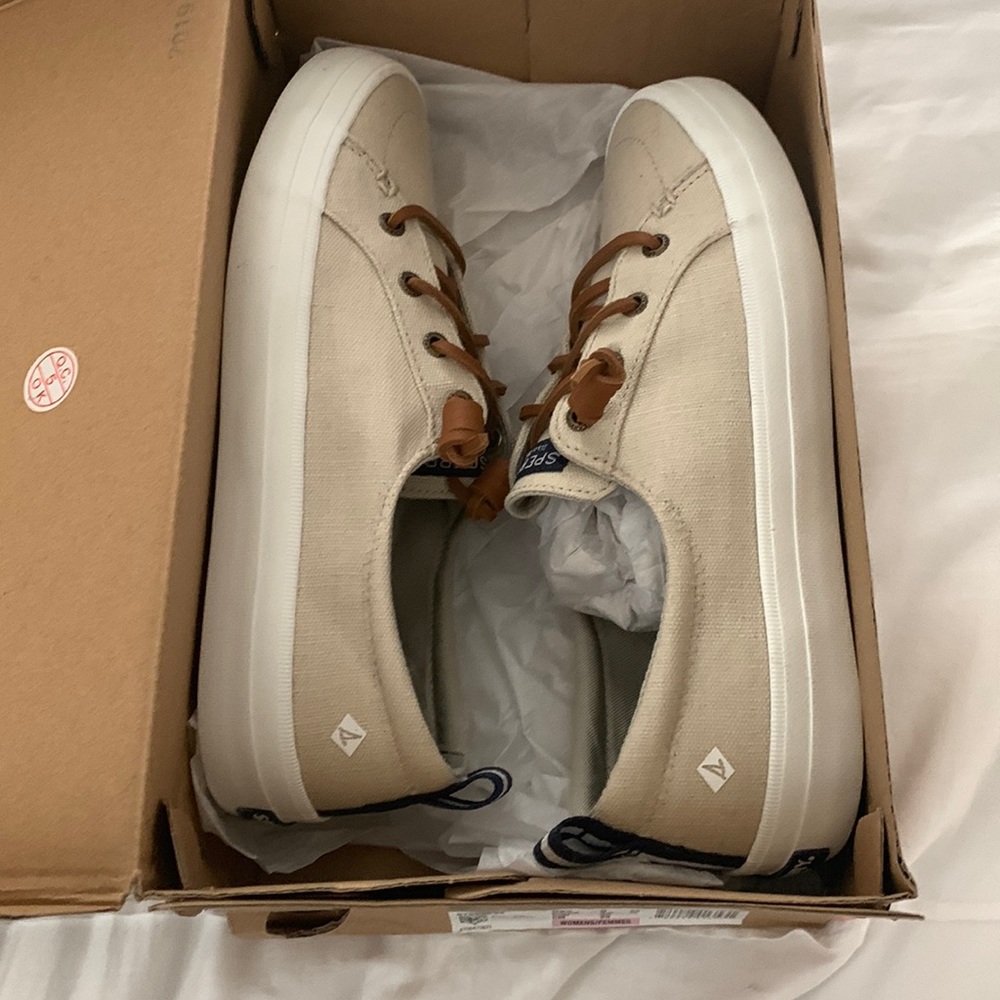 Womens Sperry Shoes size 8